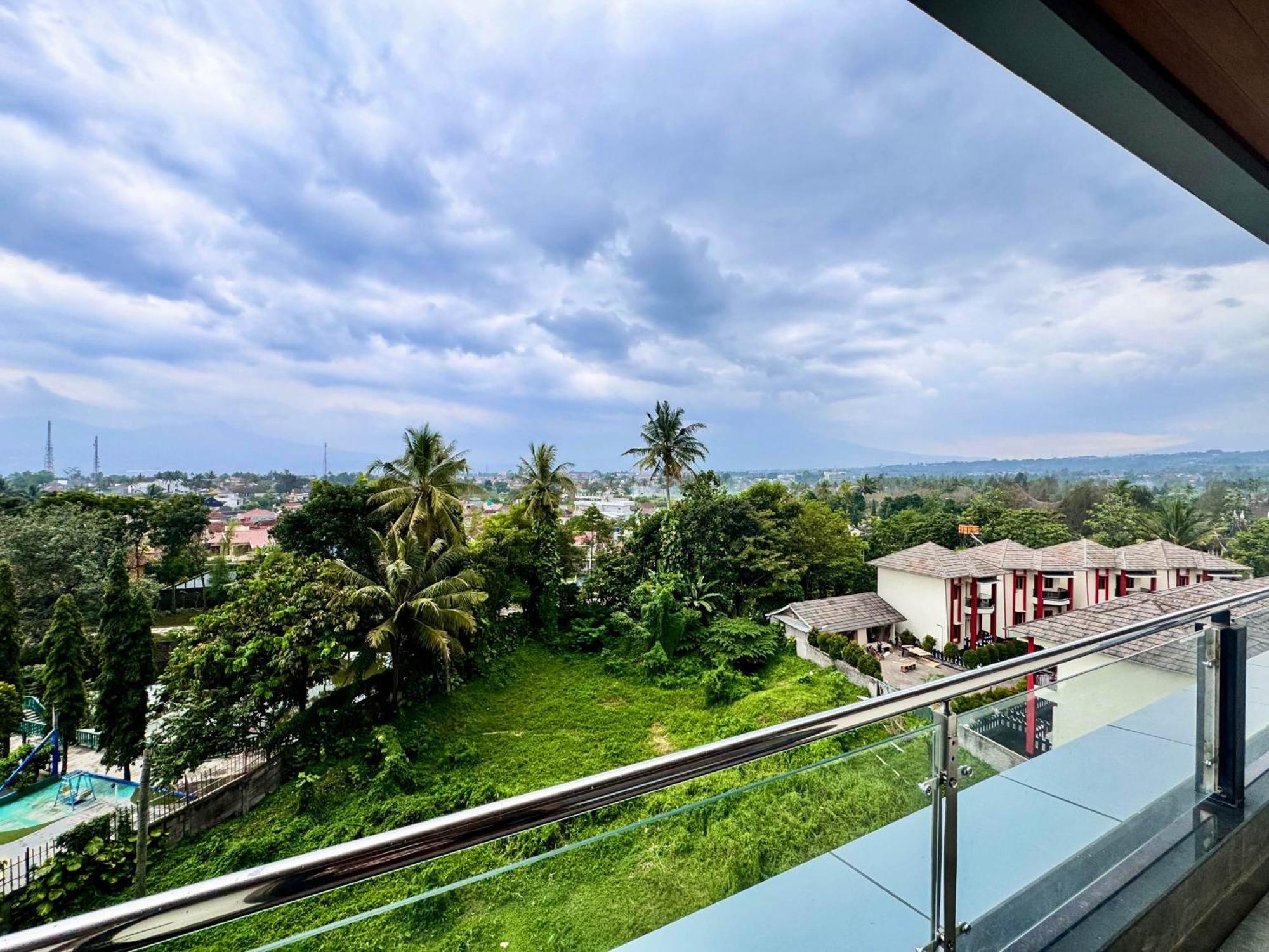 Cahaya Villa Гарут Екстериор снимка