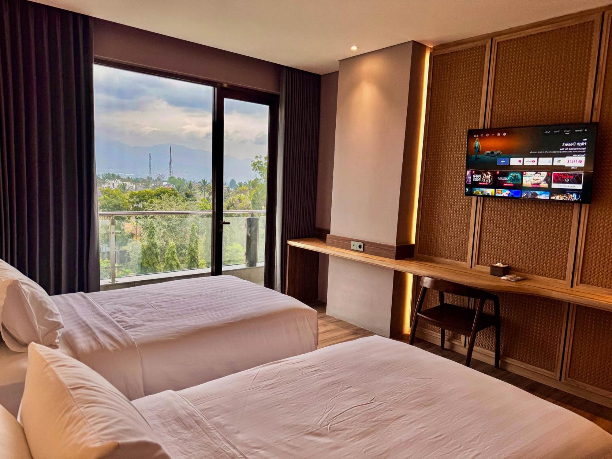 Cahaya Villa Гарут Екстериор снимка