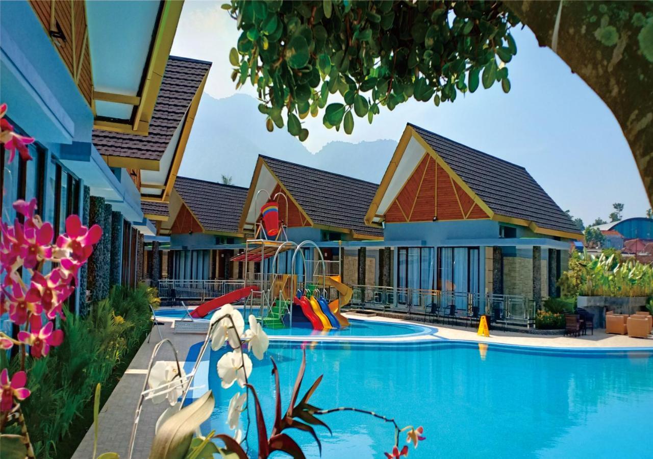 Cahaya Villa Гарут Екстериор снимка